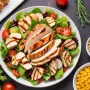 Salade Composée Gourmande au Poulet Grillé